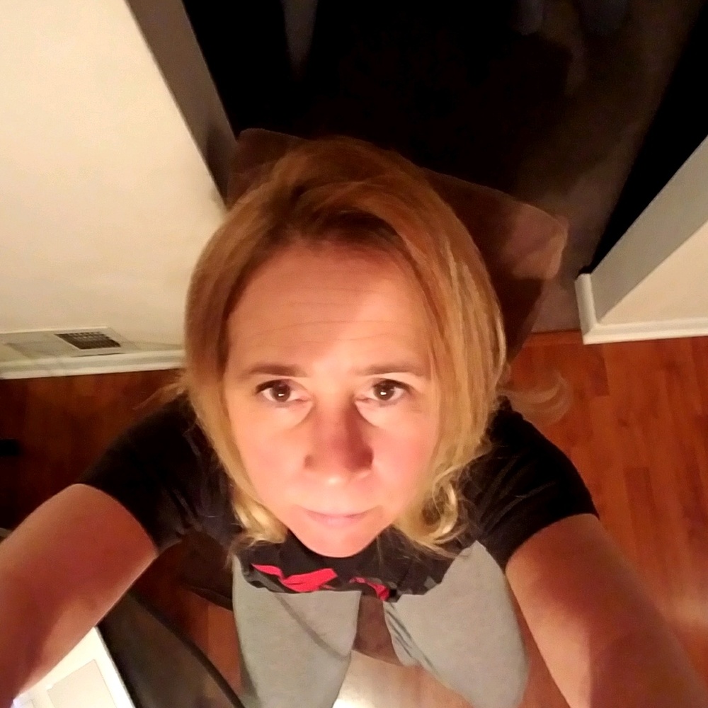 Meet your Posher, Joan